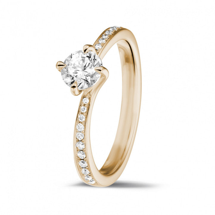 Bague Solitaire Only LOVE Avec Diamants Sur Les Côtés