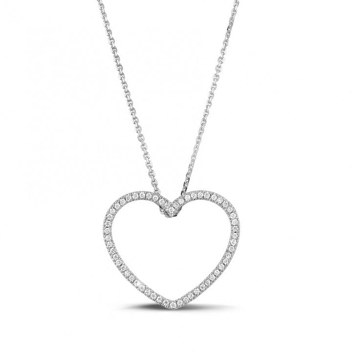 0-75-carat-pendentif-en-forme-de-coeur-en-or-blanc-et-diamants.jpg